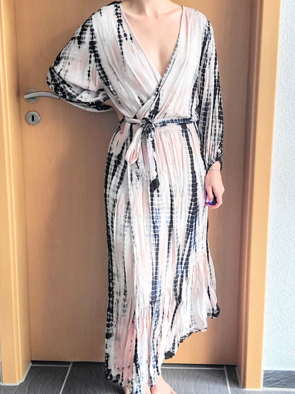 Young Fabulous & Broke Jillian Tie-Dye Faux Wrap Dress Peach, Navy Blue - Small - Picture 14 of 14